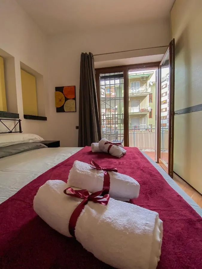 Apartment Phoenix House Naples
